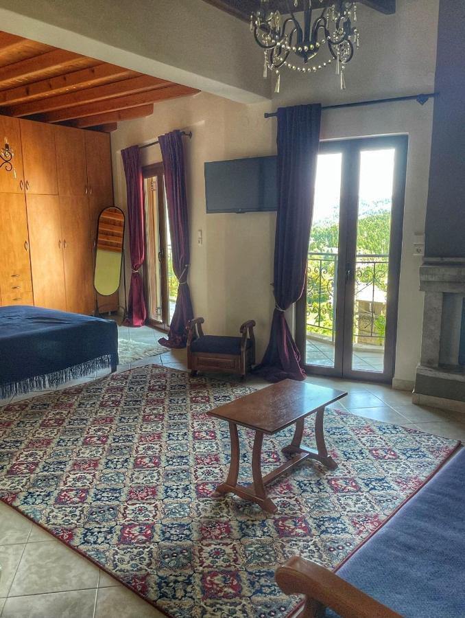 Xenonas Vasilikou Hotel Valtesziníko Kültér fotó